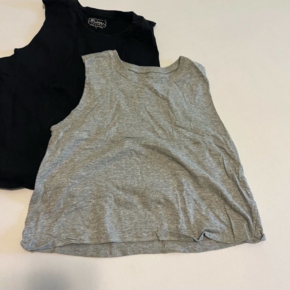 MIKEN Flow Black & Gray crop tops S (set of 2) - Picture 2 of 6